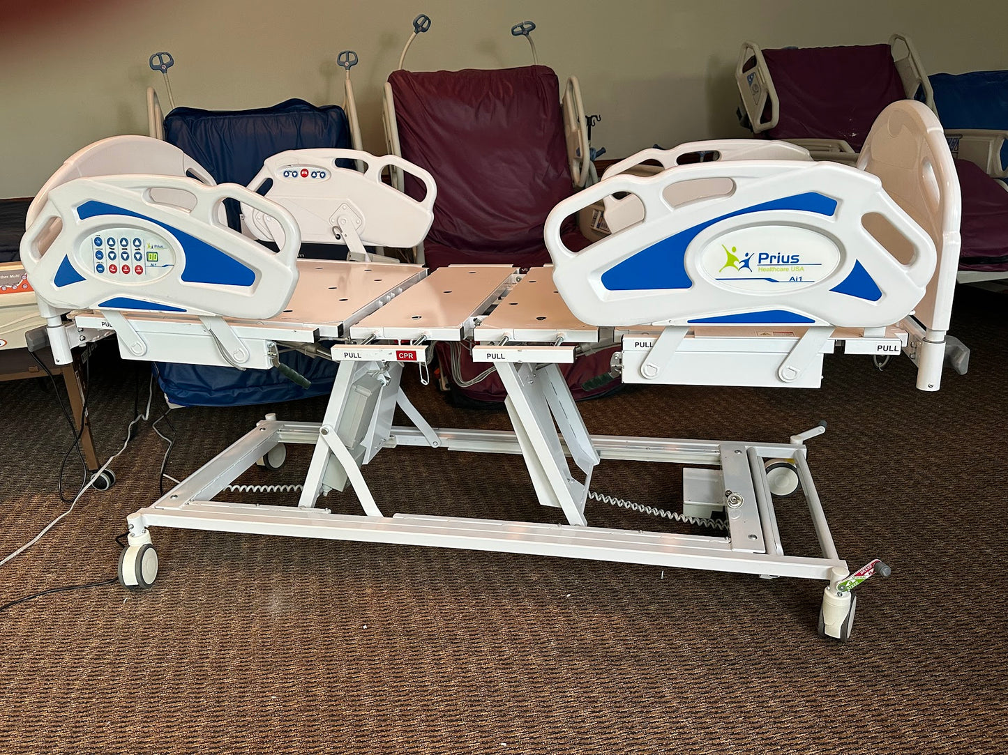 Prius Ai1 Extra Wide Bariatric Hospital Bed