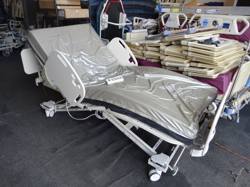 sizewise bariatric bed